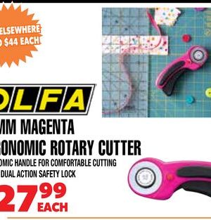 45MM MAGENTA ERGONOMIC ROTARY CUTTER